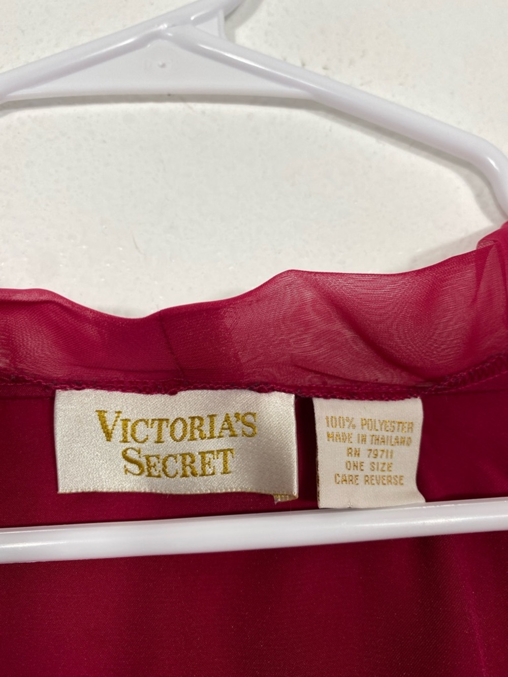 Victoria's Secret Fuchsia Satin Kimono Robe with Sheer Sleeves Size One Size - Picture 8 of 13